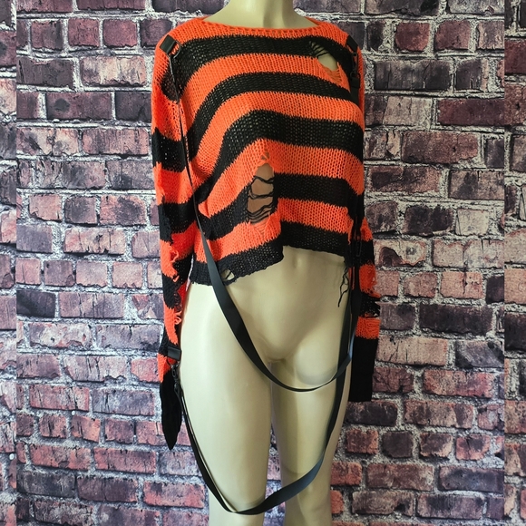 Killstar Creep N Sleep Distressed Knit Top - Picture 2 of 10